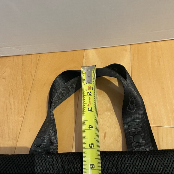 NWT hello kitty mesh backpack tote - Picture 5 of 7